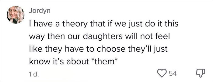 Mom Is Confused About Who Gets To Celebrate Mother's Day, Starts A Discussion Mom Is Confused About Who Gets To Celebrate Mother's Day, Starts A Discussion