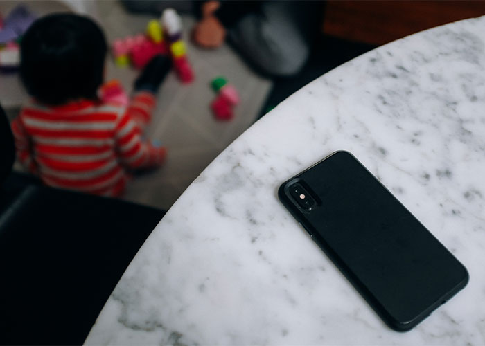 Mom Refuses To Pay Babysitter An Extra $10 For 'Crisis Pay', So He Refuses To Babysit