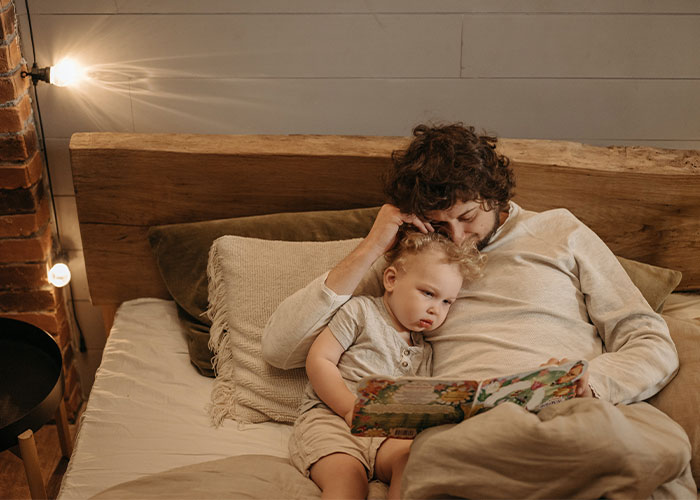 Mom Refuses To Pay Babysitter An Extra $10 For 'Crisis Pay', So He Refuses To Babysit