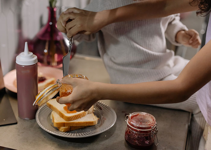 Dad Is Sick And Tired Of Constant Complaints From Picky-Eater Children, Figures Out A Way To Make Them Change Their Tune Dad Is Sick And Tired Of Constant Complaints From Picky-Eater Children, Figures Out A Way To Make Them Change Their Tune