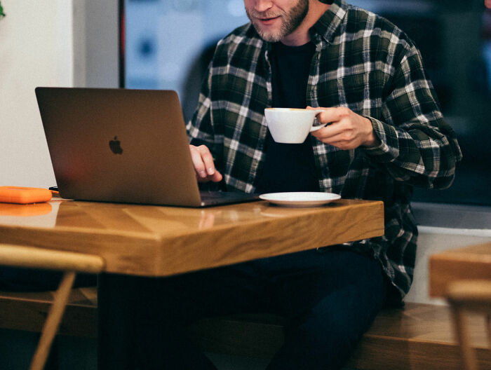 Someone Asks "What's The Biggest Waste Of Money?" And 30 People Don't Hold Back