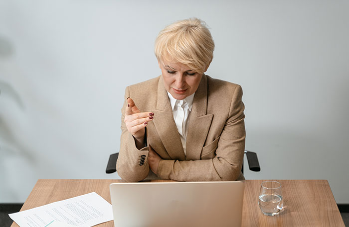 35 People That Did Such Horrid Things Their Closest Friends Just Had To End Their Friendship