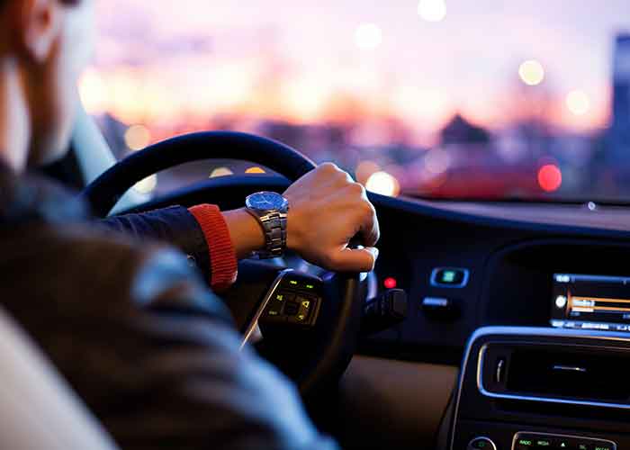 "Return The Car Empty. Done": Guy Maliciously Complies With Car Rental’s Rules "Return The Car Empty. Done": Guy Maliciously Complies With Car Rental’s Rules