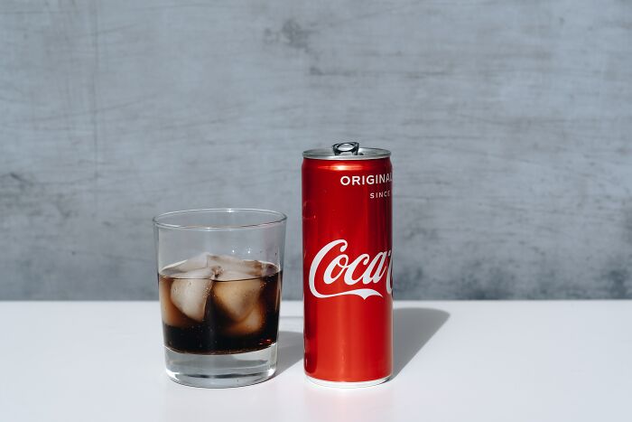 Influencer Exposes How Brands Deceive With ‘Healthy Food’ Marketing Techniques Influencer Exposes How Brands Deceive With ‘Healthy Food’ Marketing Techniques