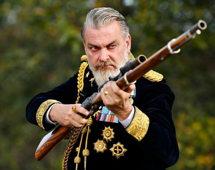 La gente en Internet expresa sus condolencias por la muerte del querido actor Ray Stevenson, fallecido a los 58 a