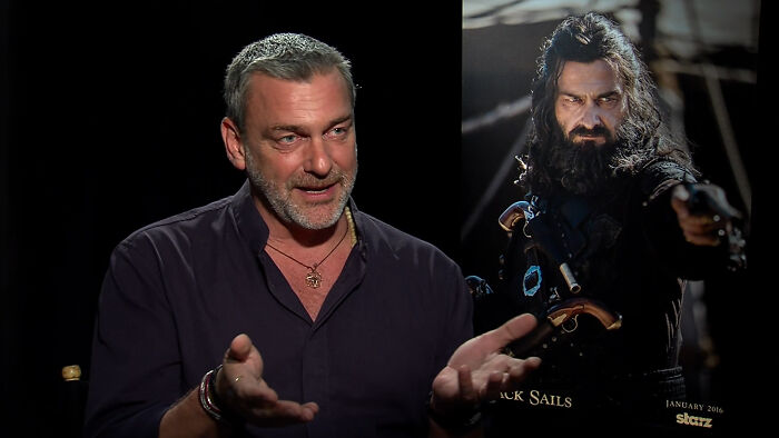 La gente en Internet expresa sus condolencias por la muerte del querido actor Ray Stevenson, fallecido a los 58 a