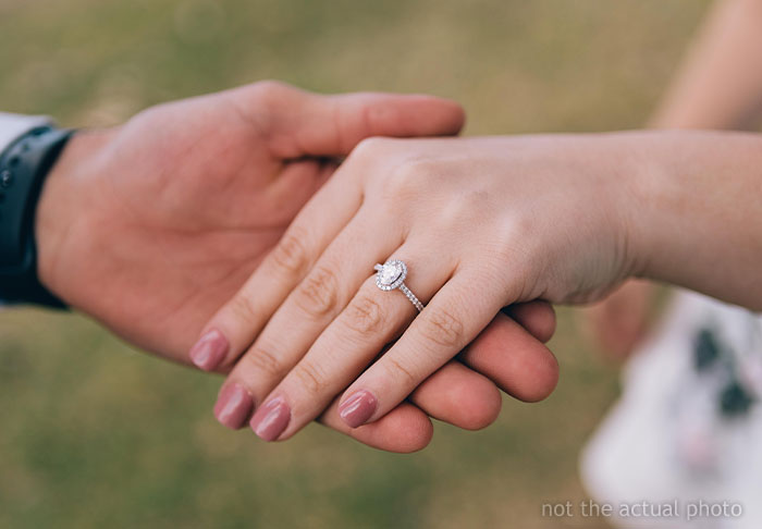 Jerk Stepson Treats Stepmom Like “Vermin” For 20 Odd Years, Shocked When She Won’t Pass Family Heirloom To Him