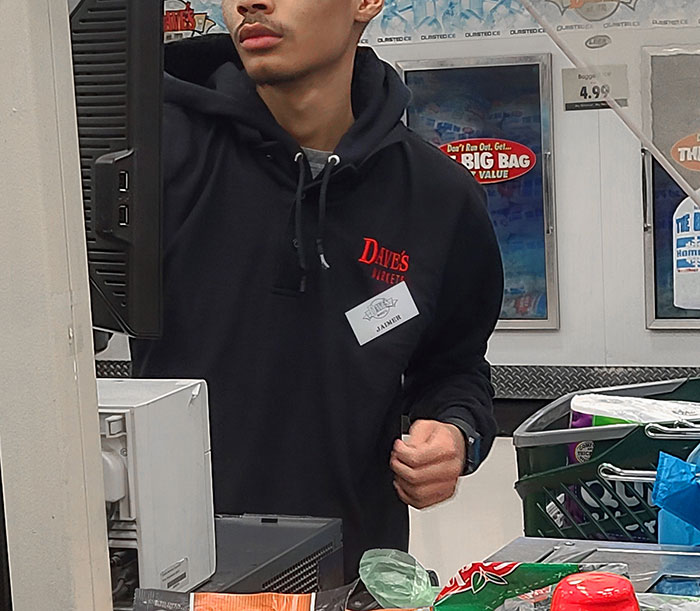 &ldquo;I Refuse To Pay, You Will Pay For My Recovery, My Fuel And My Taxi&rdquo;: Gas Station Worker Does None Of It, Faces Karen&rsquo;s Wrath