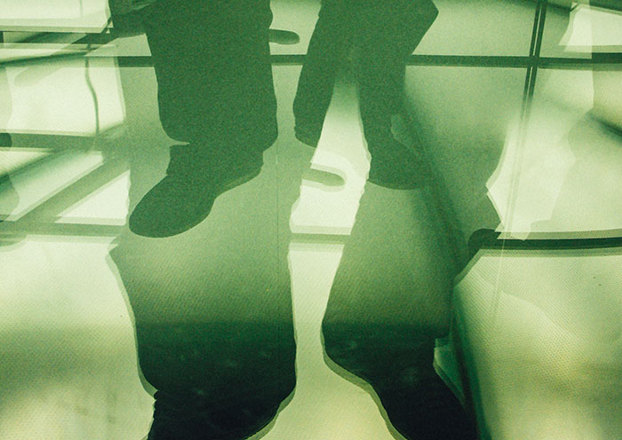 "Started Forgetting Words": 30 People Share Early Signs Of Cancer To Look Out For