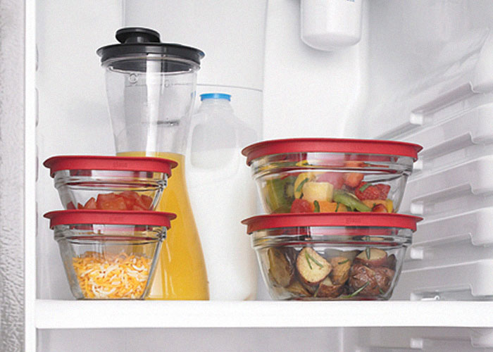 "Deal With It": Employees Outsmart Entitled Doctor Who Kept Eating Everyone's Homemade Lunches