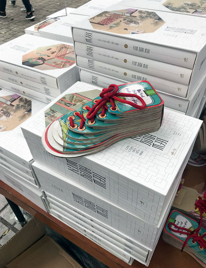 This Book Is For Children To Teach How To Tie Shoes