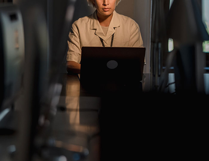 "10 Mins Of Awkward Silence": Boss Regrets Being Mean To Best Employee, Asks Them To Reconsider Their Resignation