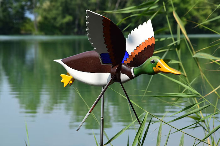 “Don’t Mess With My Uncle”: Woman Shares How Her Uncle Dealt With A Karen Neighbor And The HOA