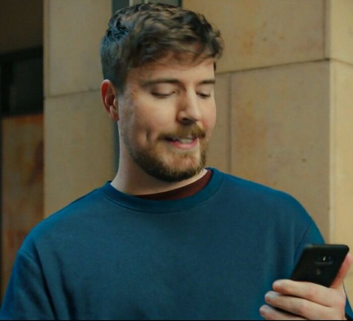 26 Organizations In Modern Society That Should Be Called Cults Despite Formally Not Called One, According To Folks Online