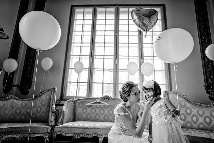 40 Unforgettable Moments Captured At The Weddings In Black And White