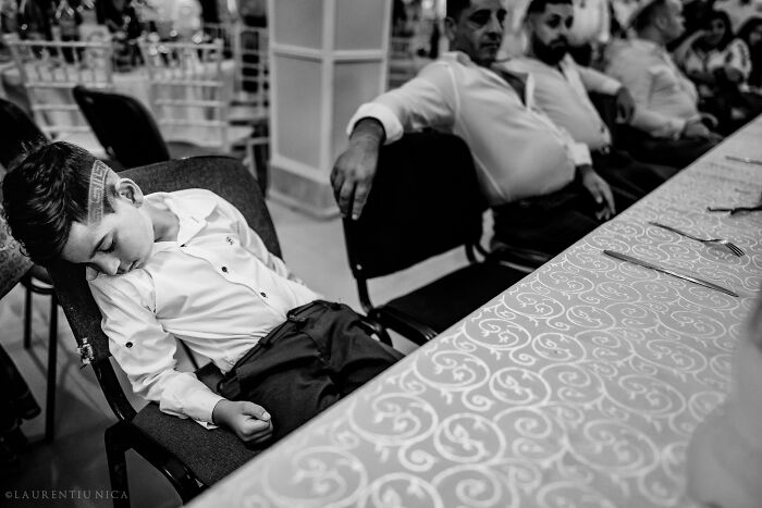 40 Unforgettable Moments Captured At The Weddings In Black And White