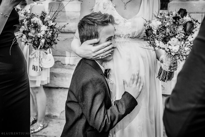 40 Unforgettable Moments Captured At The Weddings In Black And White