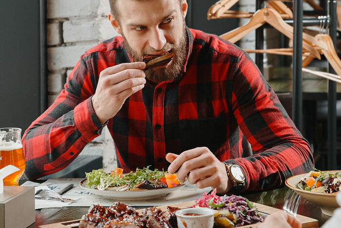 Woman Files For Divorce After Two Decades Of Marriage And Comes To Vent Online About What Led To That