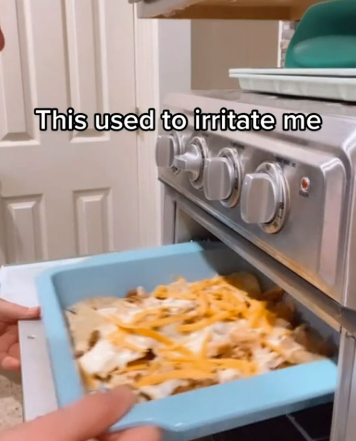 “If I Don’t Feed Him, He Literally Won’t Eat”: The Internet Is Shook At The Level Of Babying This Woman’s Husband Requires “If I Don’t Feed Him, He Literally Won’t Eat”: The Internet Is Shook At The Level Of Babying This Woman’s Husband Requires