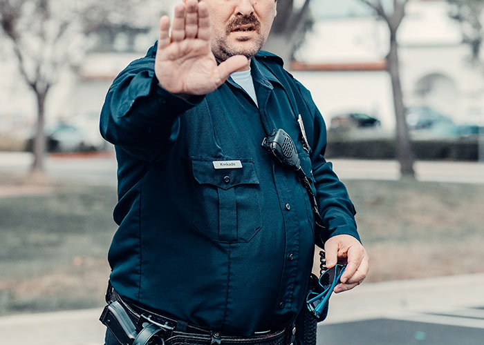 30 People Share The Worst And Craziest First Day At Work They Had