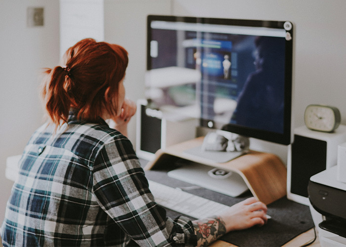 30 People Spill The Tea About Coworkers That Did Something Absolutely Crazy And Still Didn't Get Fired