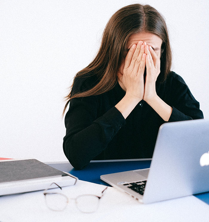 "Home Is For 7 Hours Of Sleep And That's It": Professor Says Young People Should Not Spend Their Time At Home, Gets A Reality Check Online