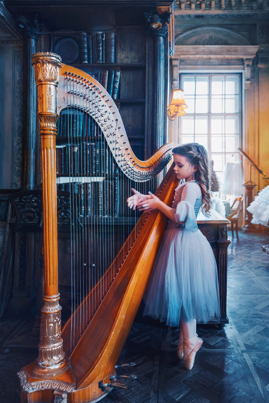 Cafe Pushkin, Model: Evangelina Melnikova