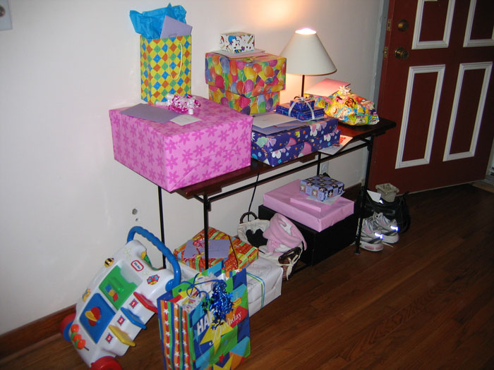 Parents Get Deserved Punishment For Not Appreciating Their Daughter When She Goes No-Contact Parents Get Deserved Punishment For Not Appreciating Their Daughter When She Goes No-Contact