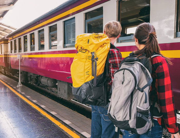 Woman Doesn&rsquo;t Want Men Sitting Next To Her On A Busy Train, Gets In An Argument When She&rsquo;s Asked To Move Her Bag From An Empty Seat