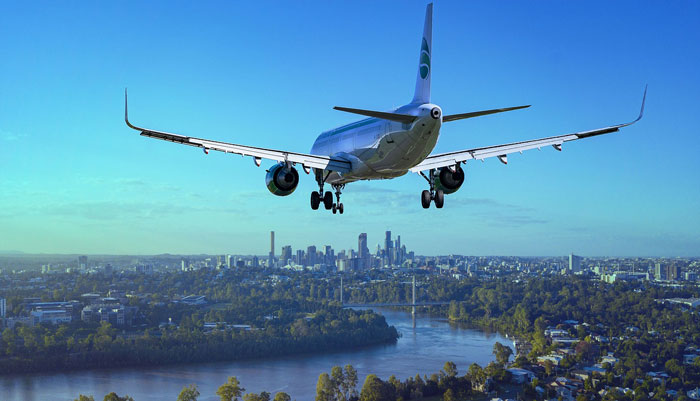 Airplane Passenger Who Cut In Line To Exit The Plane Gets Schooled By Other Passenger, Seeks Backup Online, Gets Schooled Some More Airplane Passenger Who Cut In Line To Exit The Plane Gets Schooled By Other Passenger, Seeks Backup Online, Gets Schooled Some More