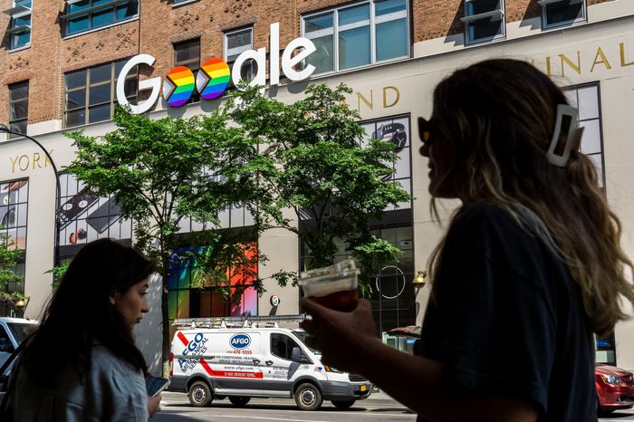 Google Slammed For Its Idea On How To Force Workers Back To The Office Google Slammed For Its Idea On How To Force Workers Back To The Office