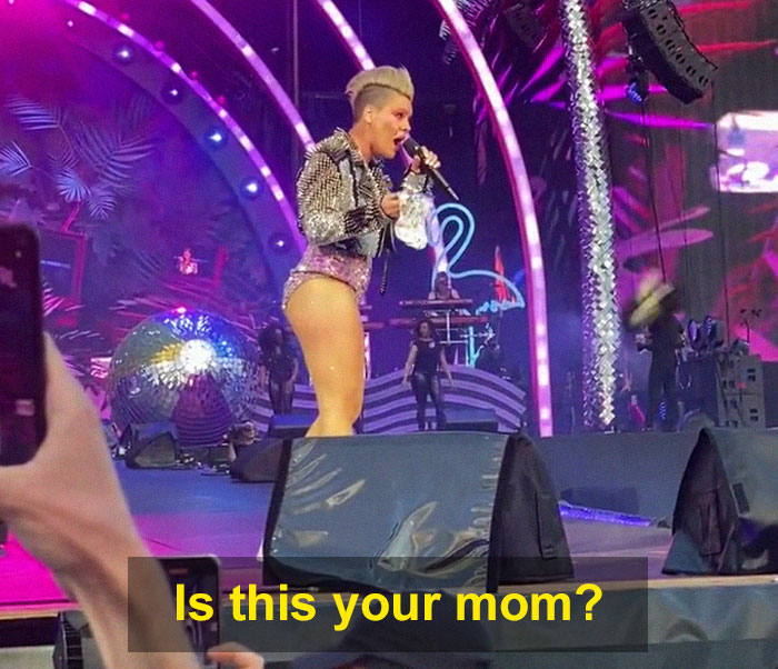 Pink&rsquo;s Fan Throws Late Mother&rsquo;s Ashes At Singer During Concert, She Responds