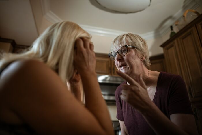 Folks Online Are Losing Their Patience Explaining These 40 Things Over And Over Again