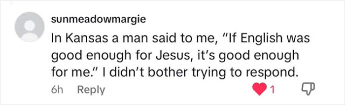 American-Tourists-Doing-Embarrassing-Things