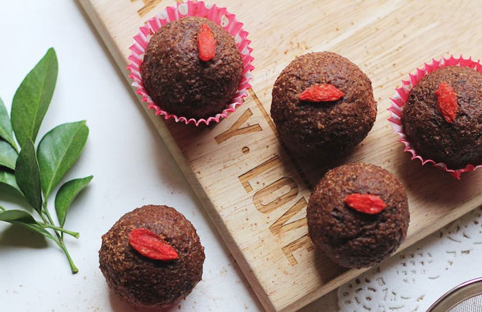 35 Times People Didn't Want To Be Rude And Ate These Crazy Dishes