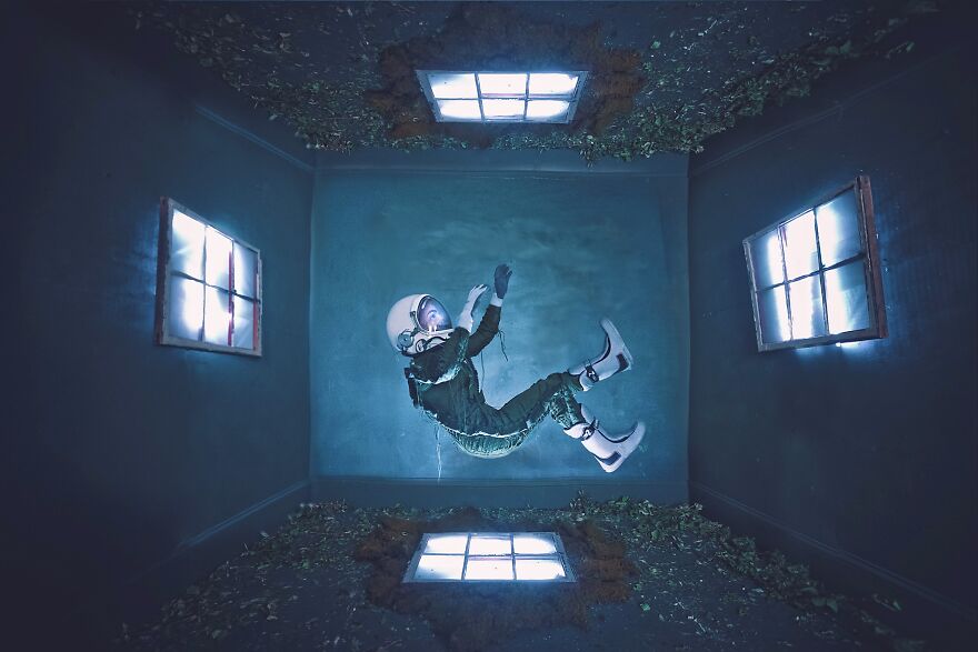 Photographer Uses Astronauts To Weave Fantastical Visual Stories