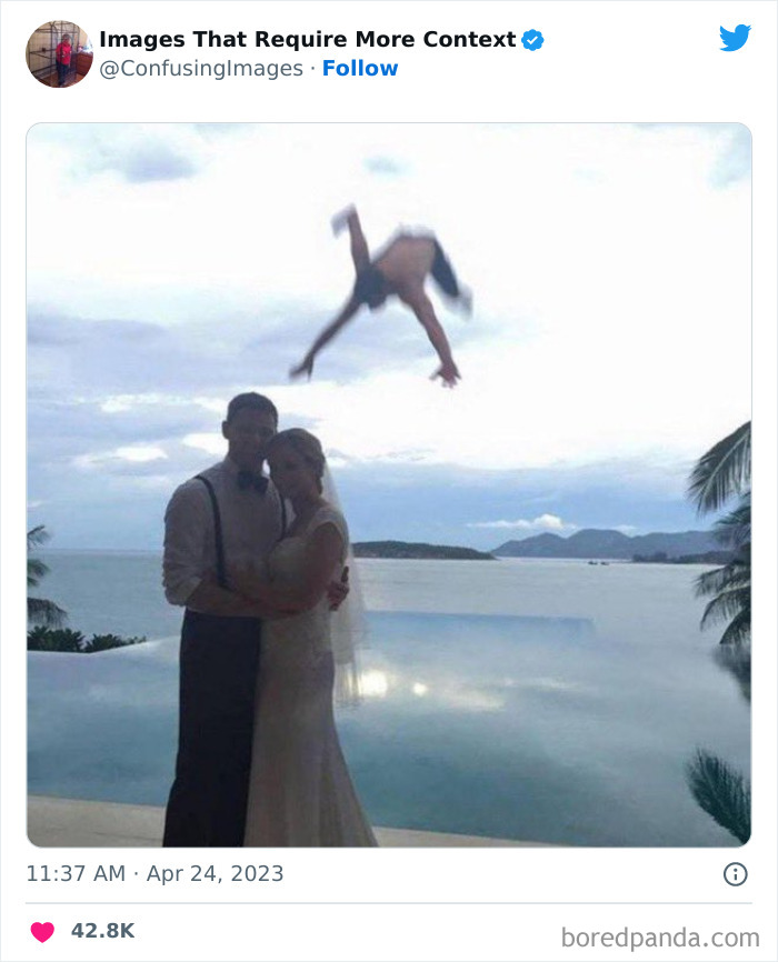 Funny-Confusing-Images-Need-More-Context