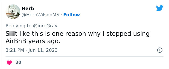 Airbnb Host Tries Gaslighting Guest About Their Pet Policy To Extract More Money, Blames It On A 'Glitch' After Being Proven Wrong