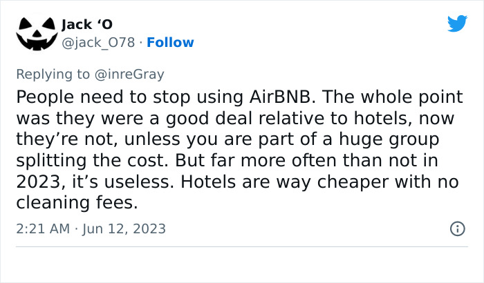 Airbnb Host Tries Gaslighting Guest About Their Pet Policy To Extract More Money, Blames It On A 'Glitch' After Being Proven Wrong