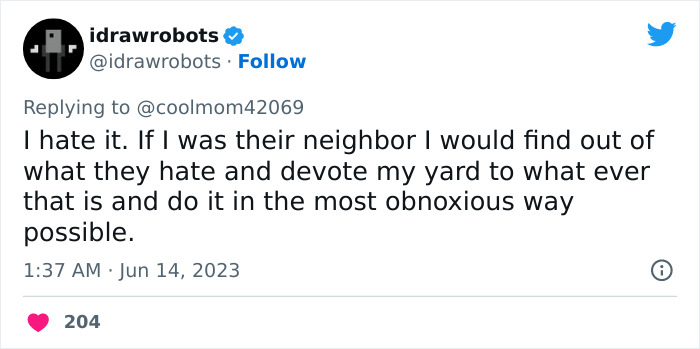 City Tries To Force This Woman To Take Down Her Epic Werewolf Statue, She Stands Her Ground With Technicalities And Now Folks Online Stand By Her City Tries To Force This Woman To Take Down Her Epic Werewolf Statue, She Stands Her Ground With Technicalities And Now Folks Online Stand By Her