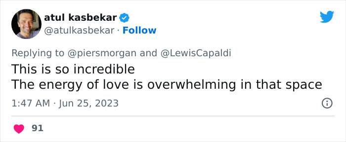 Lewis Capaldi Apologizes To Fans As He Battles Tics During The Show, And The Crowd&rsquo;s Response Is Amazing