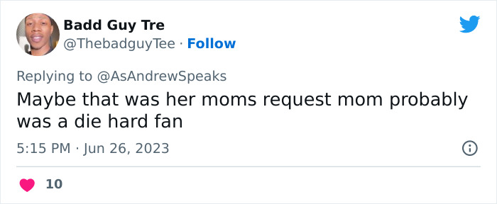 Pink&rsquo;s Fan Throws Late Mother&rsquo;s Ashes At Singer During Concert, She Responds