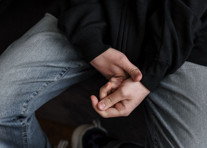 30 Parents Whose Kids Turned Out To Be Complete Jerks Share What Happened