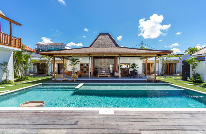 Woman Blamed For Being &ldquo;Unwelcoming&rdquo; For Sitting Inside While Uninvited Guests Have A Party In Her Pool