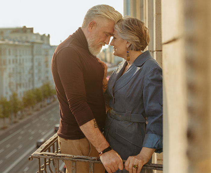 Guy Tells His Entire Family To "Grow Up" After They Got Mad At His 65 Y.O. Grandma For Having A Boyfriend And "Cheating" On Their Dad