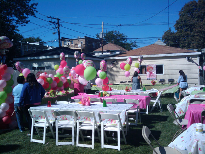 Birthday Girl Requests Cake That Her Cousin Is Allergic To, Causes Drama In The Family Birthday Girl Requests Cake That Her Cousin Is Allergic To, Causes Drama In The Family