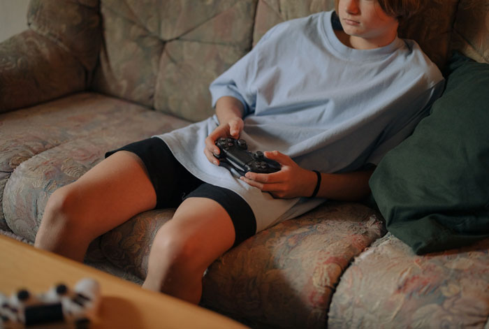 Dad Finds Out Son Was Going To Sell The Family Dog For Gaming Gear Dad Finds Out Son Was Going To Sell The Family Dog For Gaming Gear