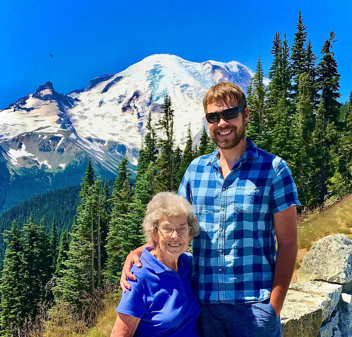 93-Year-Old Grandma And Her Grandson Finally Complete Goal Of Visiting All Of The U.S. National Parks