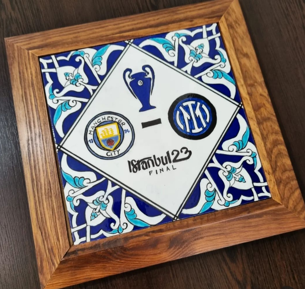 Uefa Champions League Finals Istanbul23 Tile Art-Glazed Ceramic
inter – Manchaster City
10.06.2023