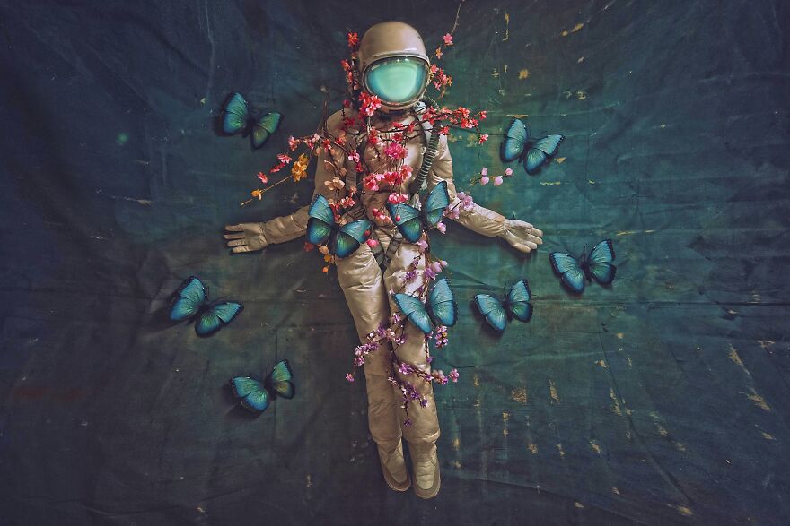 Photographer Uses Astronauts To Weave Fantastical Visual Stories